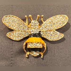Gold Tone Bumble Bee Brooch /Fashion Jewelry/ White & Black Crystals wEnamel NWT